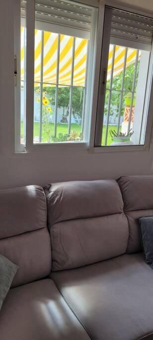 Casa Con Piscina Privada Y Jardin Villa ชิกลานา เด ลา ฟรอนเตรา ภายนอก รูปภาพ